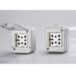 Side Box IP40 2 modules completed with Side socket